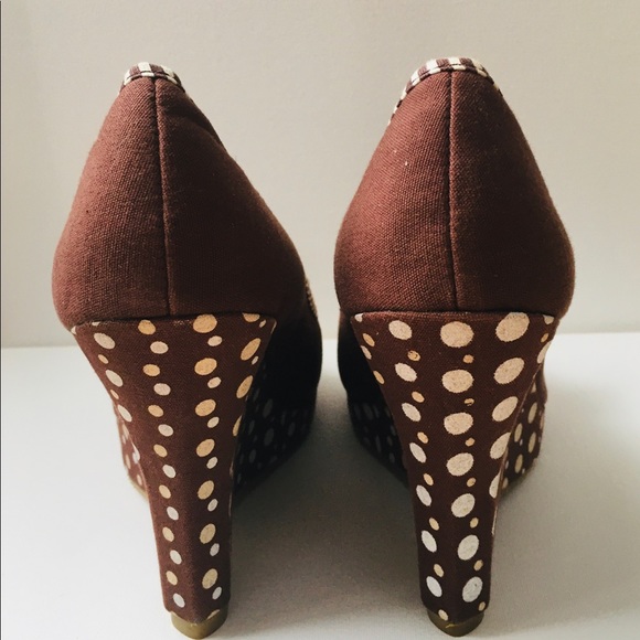 NWT Not Rated “Bow Down” platform wedge - Picture 6 of 7